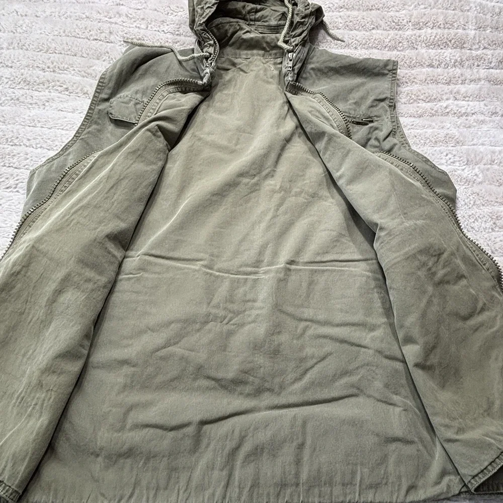 Vintage‎ Safari Vest Olive Green Mens XL Khaki Photographer Stowaway Hood Pack